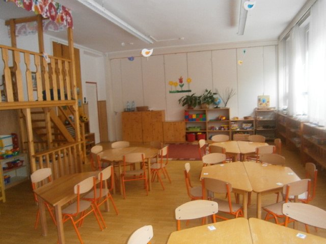 Badacsonyi u. épület: Süni csoport